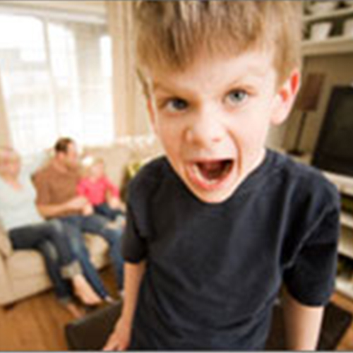 แก้ปัญหาลูกถูกสปอยด้วยวิธี "หูทวนลม"/สรวงมณฑ์ สิทธิสมาน 